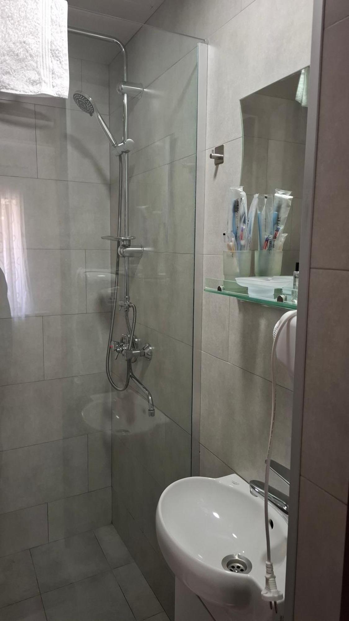 Kadori Hills Hotel Telavi Kültér fotó